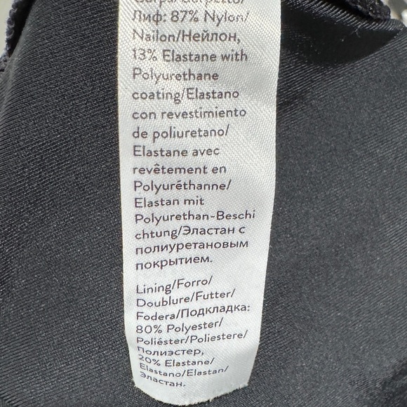 Spanx Faux Leather Black Leggings Size Medium - Picture 15 of 16